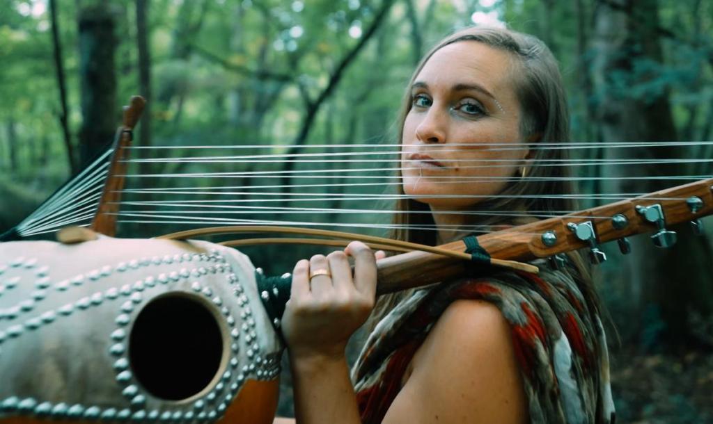 Ona Mae, poésie&nbsp;ibéro-mandingue